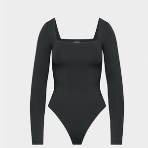 Babaton Black Long Sleeve Square Neck Bodysuit